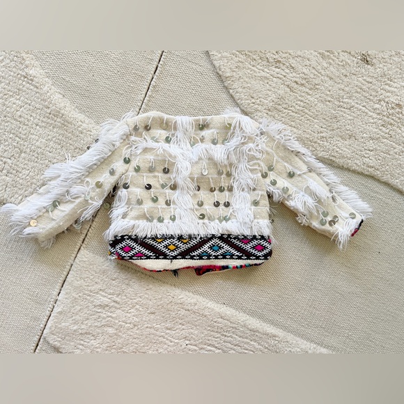 Liboosha Handmade Moroccan Wedding Blanket Jacket Tribal Floral Cream Black 2T - Picture 7 of 10